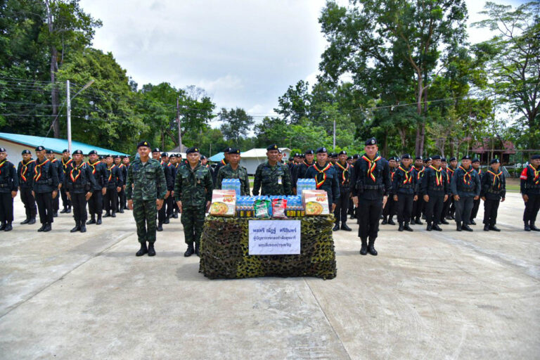 ตรวจเยี่ยม และติดตามผลการดำเนินงาน โครงการทหารพันธุ์ดี