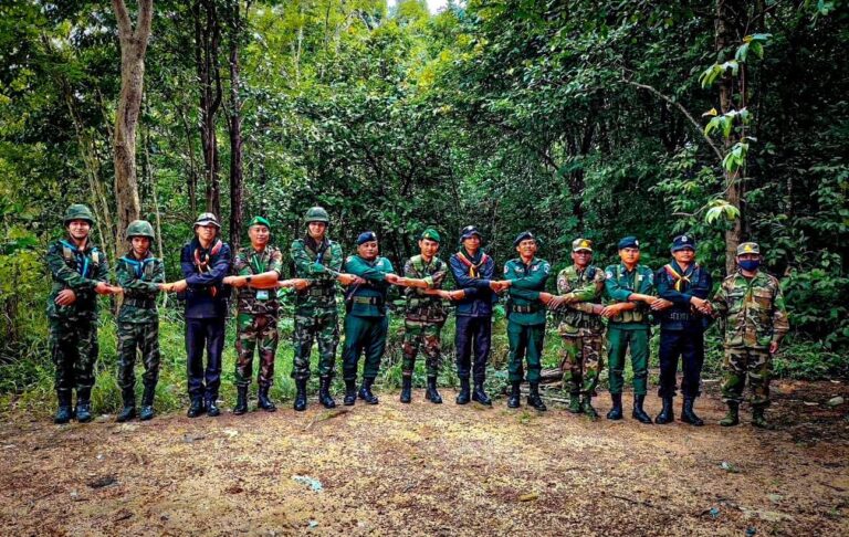 ทหารไทย – กัมพูชา ร่วมแรงลาดตระเวนสอดส่อง ป้องกันสิ่งผิดกฎหมาย