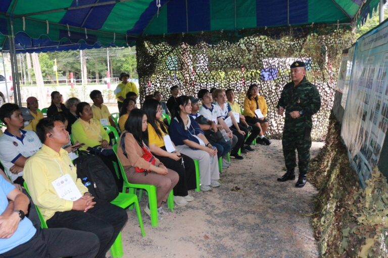 “ให้การต้อนรับ ผู้เข้ารับการฝึกอบรมเชิงปฏิบัติการ การพัฒนาศักยภาพผู้นำคลื่นใหม่ จังหวัดสุรินทร์ (Young Public and Private Collabortion :YPC)