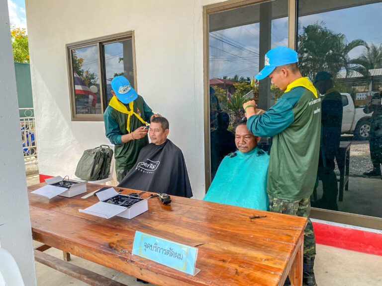 “Army Barber Delivery ตัดผมฟรี ไม่มีค่าใช้จ่าย”